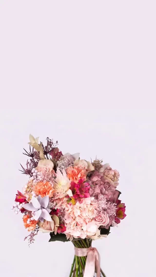 Instagram post from gutiflowers. This post is in position 0.